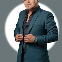 Professional expert headshot in a circular frame